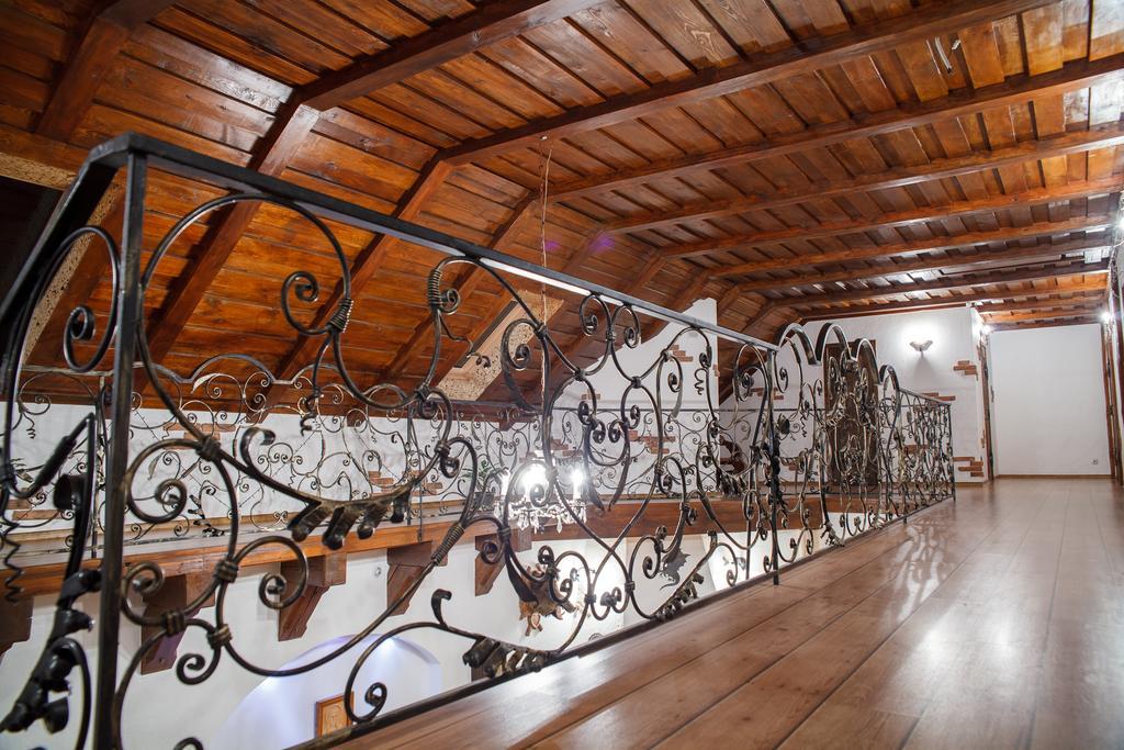 Karalinski Falvarok Tyzengauza Hotel Korolino  Kamer foto