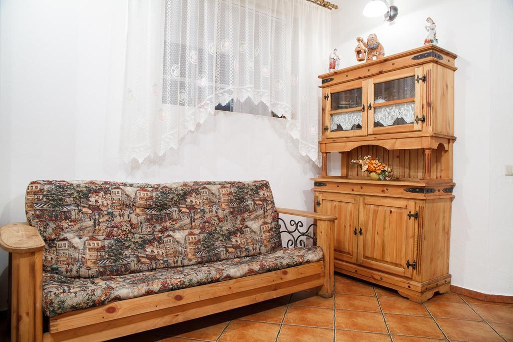 Karalinski Falvarok Tyzengauza Hotel Korolino  Kamer foto
