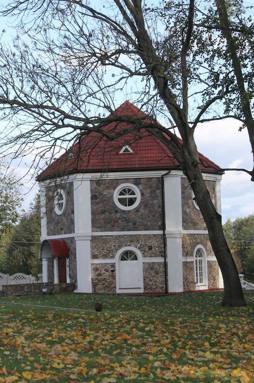 Karalinski Falvarok Tyzengauza Hotel Korolino  Buitenkant foto