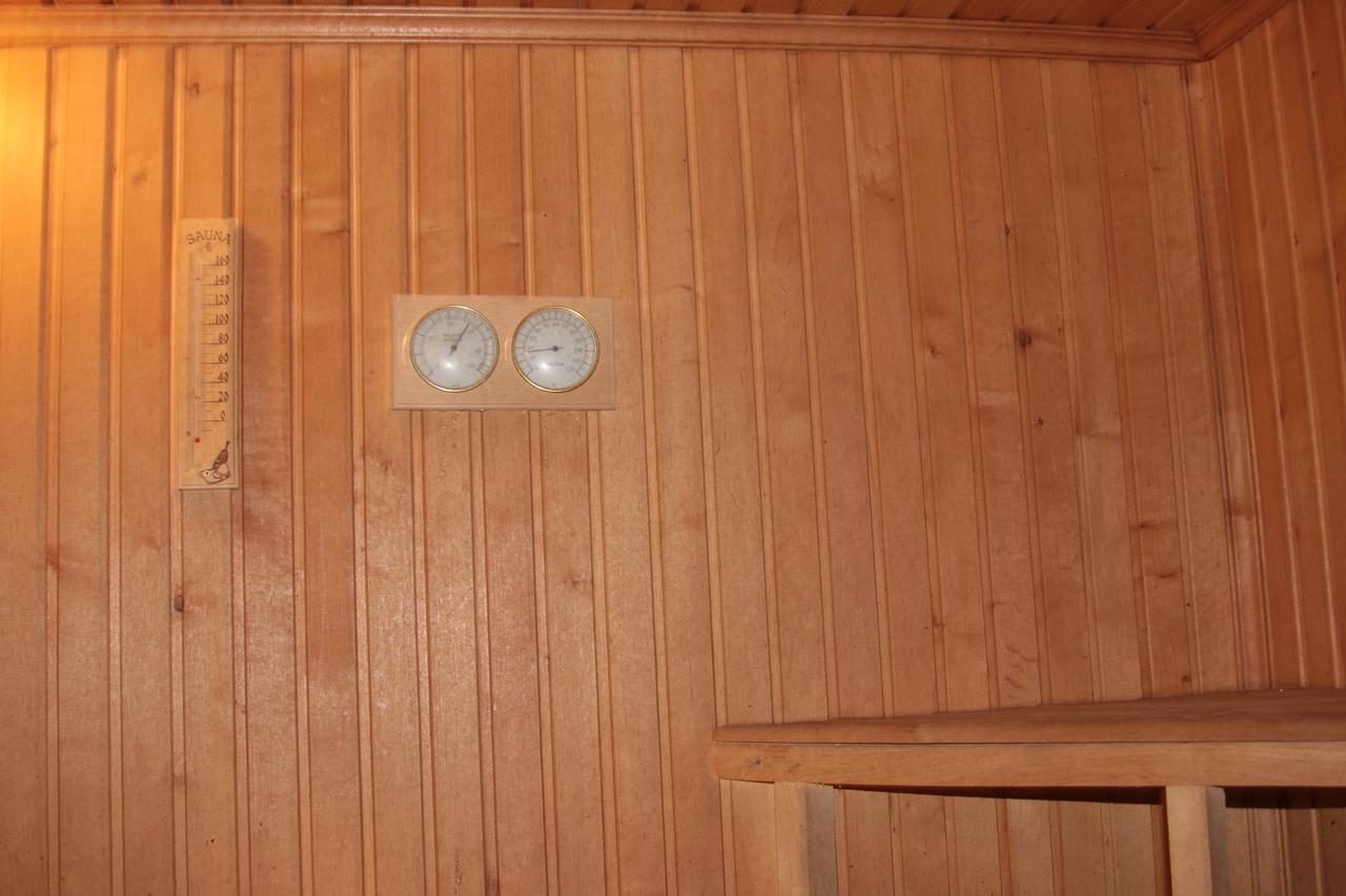 Karalinski Falvarok Tyzengauza Hotel Korolino  Buitenkant foto