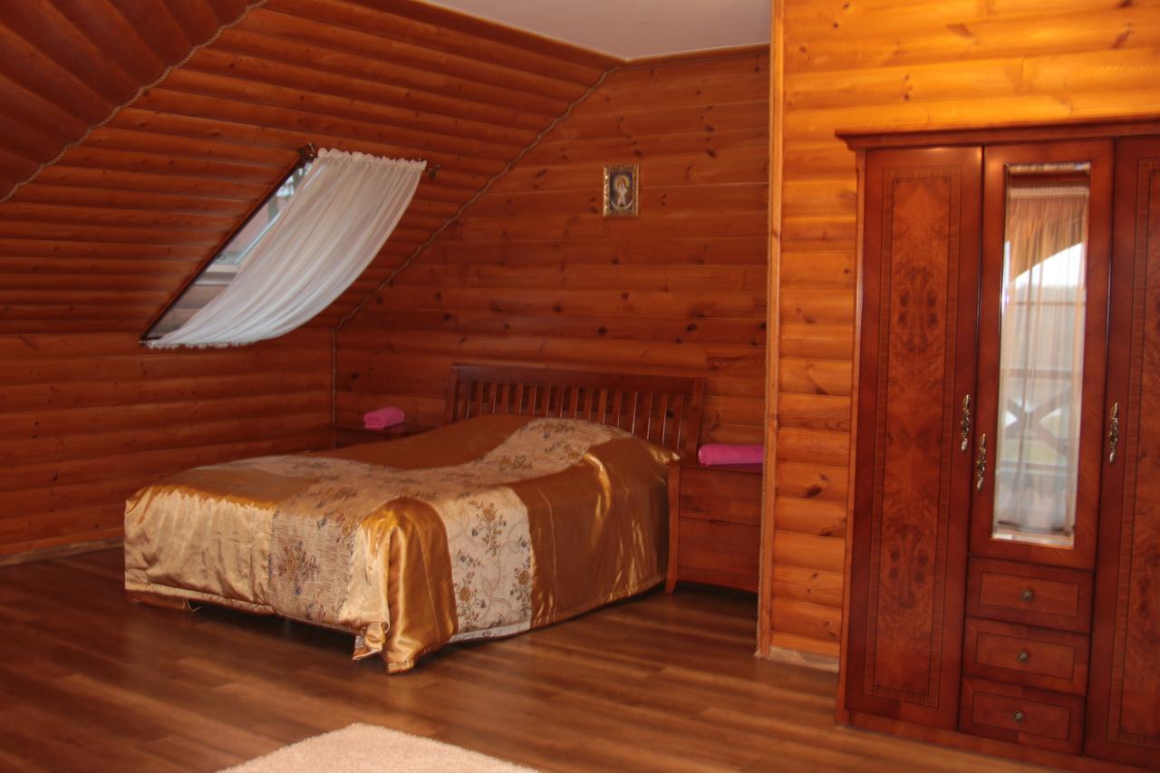 Karalinski Falvarok Tyzengauza Hotel Korolino  Buitenkant foto