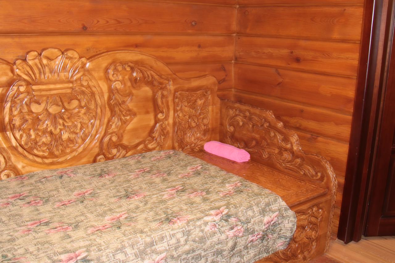 Karalinski Falvarok Tyzengauza Hotel Korolino  Buitenkant foto