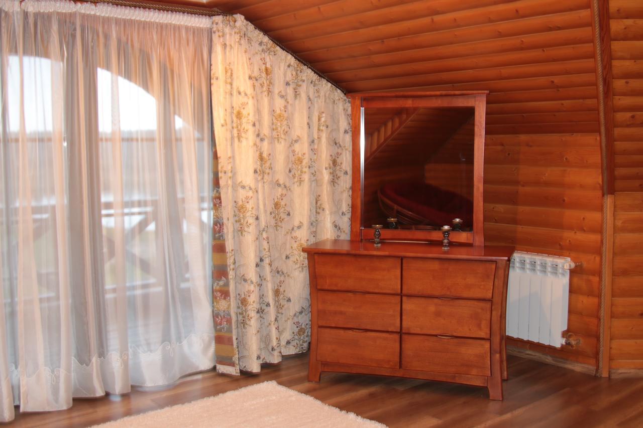 Karalinski Falvarok Tyzengauza Hotel Korolino  Buitenkant foto